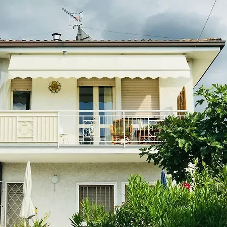 Rosa Bianca Apartmán Lazise